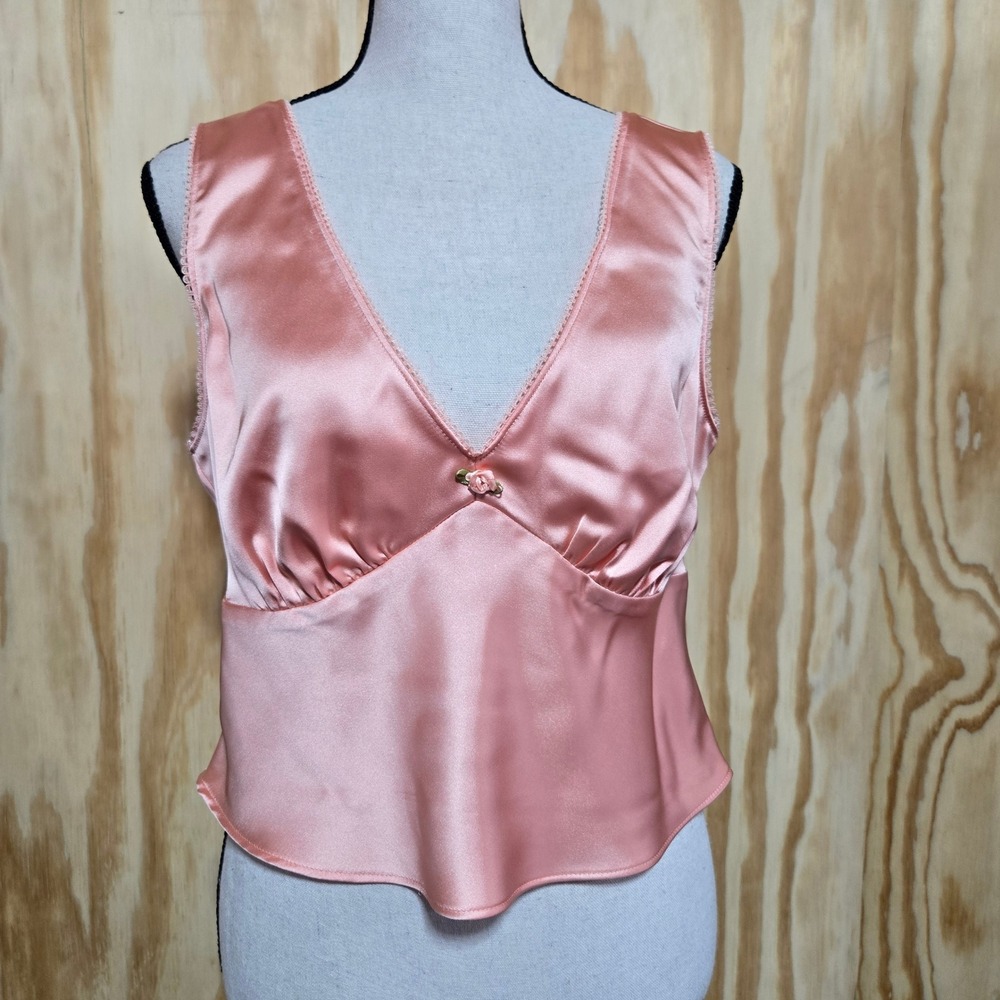 Wild Fable Peach Orange Satin V-Neck Camisole Top with Rosebud Size M NWT